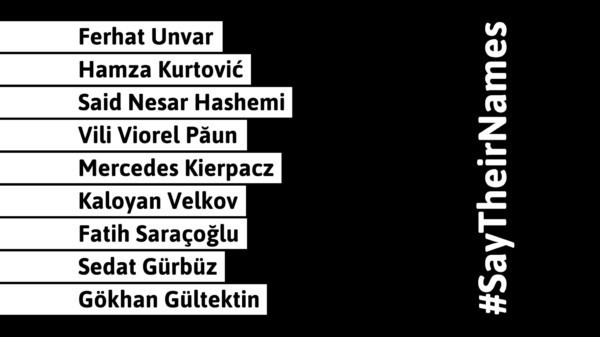 Zu lesen sind die Namen der Opfer des rechtsextremen Anschlags in Hanau vom 19.02.2020. #sytheirnames